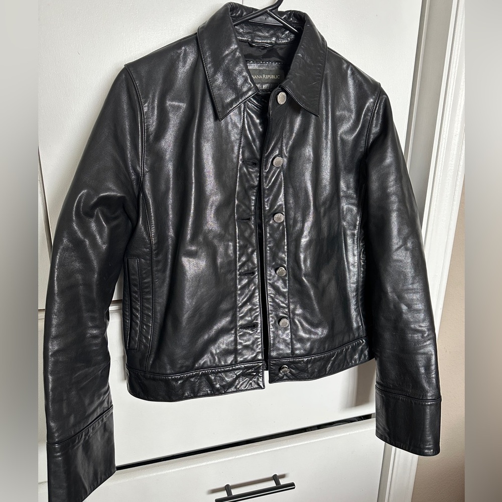 Banana Republic Black Leather Jacket Cropped Women's Medium M